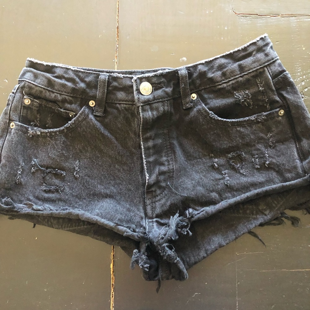 Forever 21 Black Denim Cut Offs SZ 27